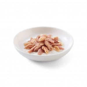 SCHESIR karma mokra dla kotów tuńczyk z łososiem w galarecie 85 g (puszka)
