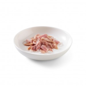 SCHESIR Complements karma mokra dla kotów tuńczyk z szynką w bulionie 70 g (puszka)