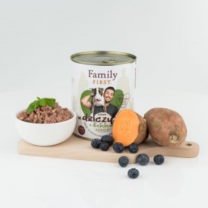 FAMILY FIRST Puszka dla psa Bogata w dziczyznę z batatami 800g