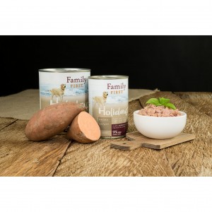 FAMILY FIRST Puszka dla psa Kaczka/bataty 800g