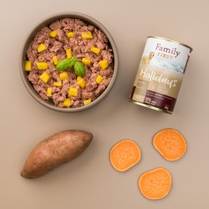 FAMILY FIRST Puszka dla psa Kaczka/bataty 400g